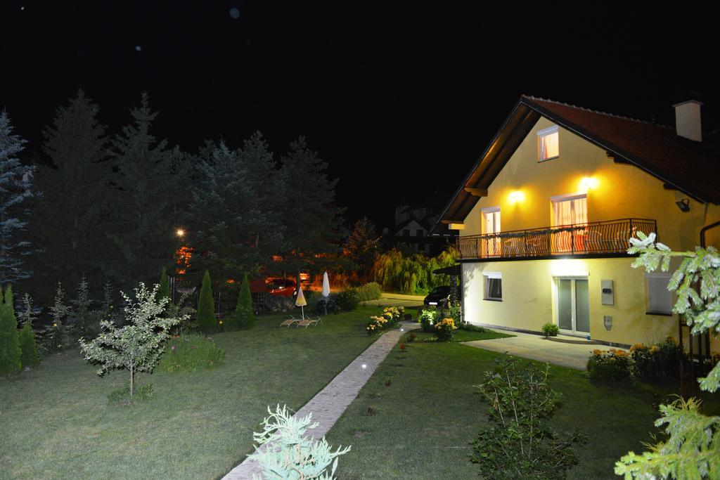 זלאטיבור Omiljeni Apartments מראה חיצוני תמונה