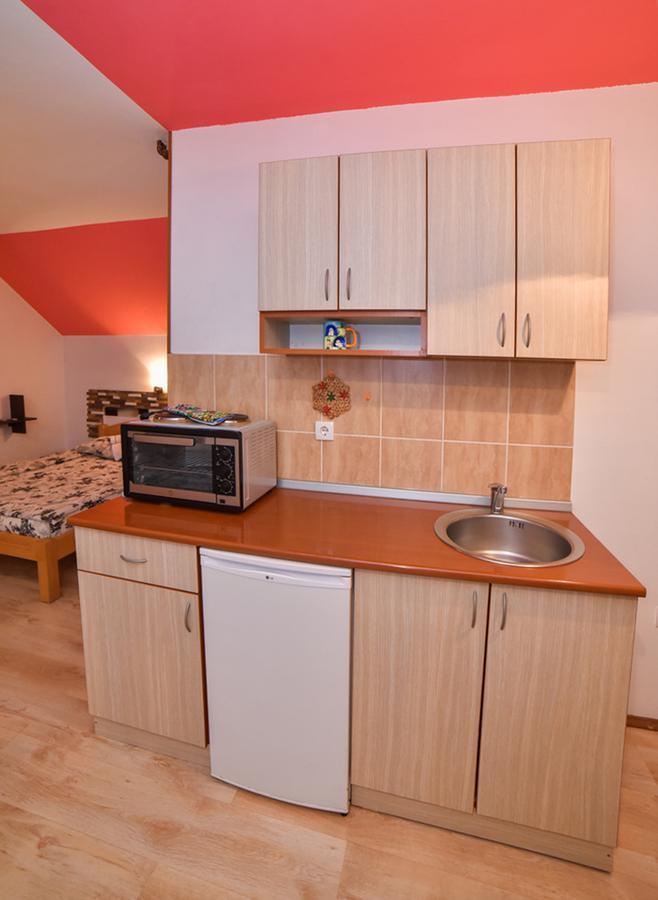 זלאטיבור Omiljeni Apartments מראה חיצוני תמונה