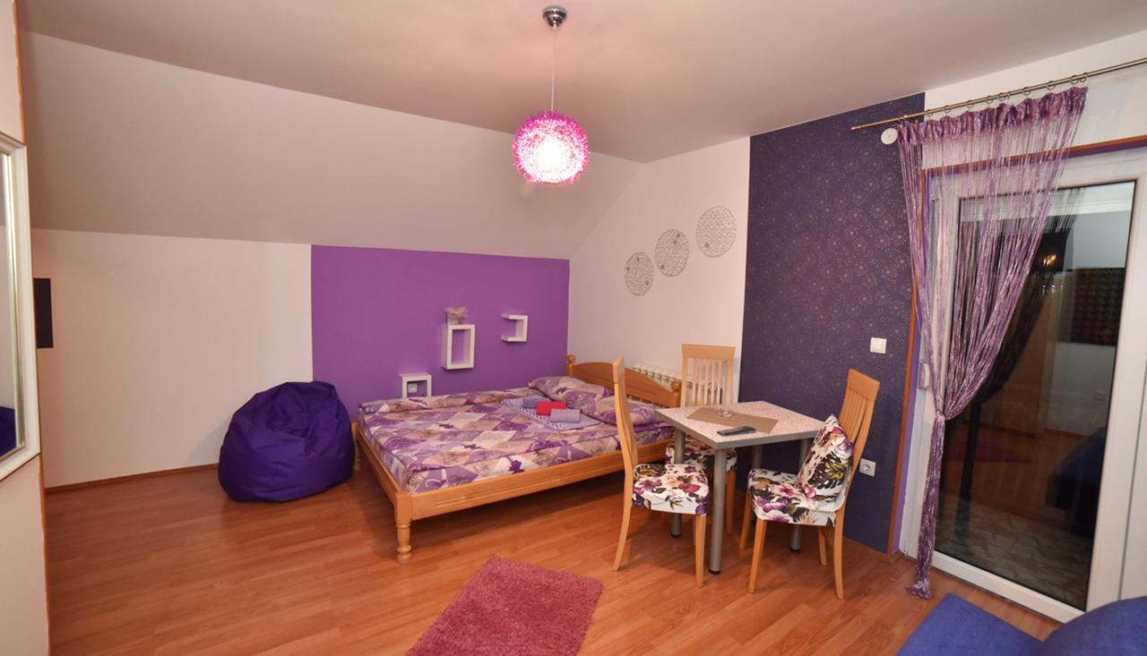 זלאטיבור Omiljeni Apartments מראה חיצוני תמונה